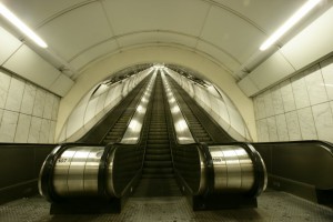 escalator-dlya-metro-victoria